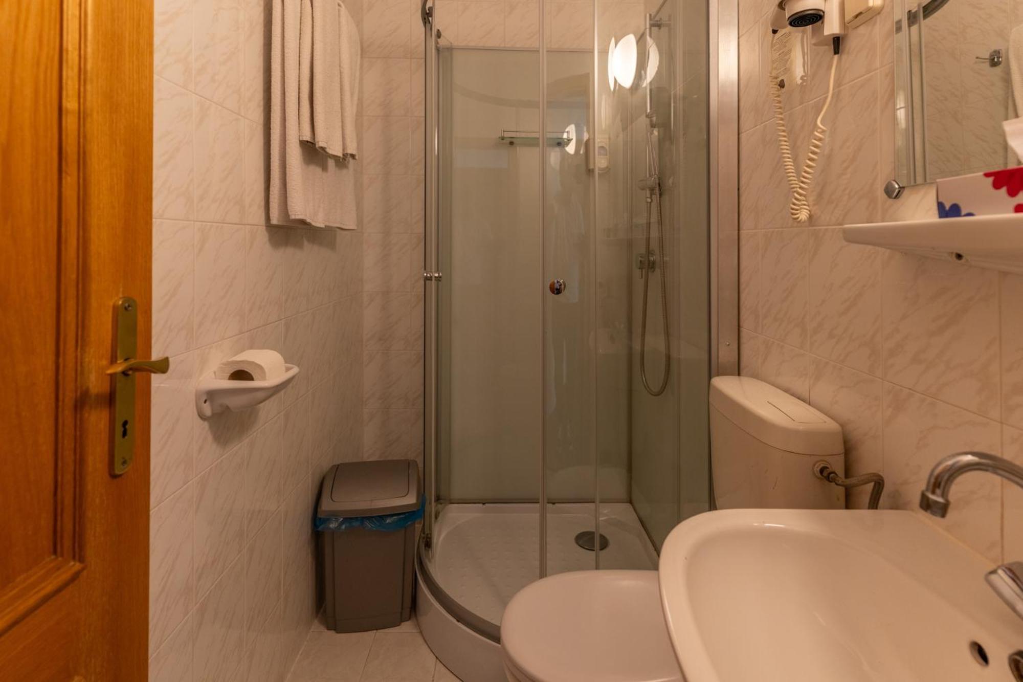 Hotel Molnar — Photos 2
